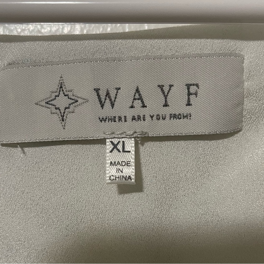 WAYF floral top - Picture 3 of 4